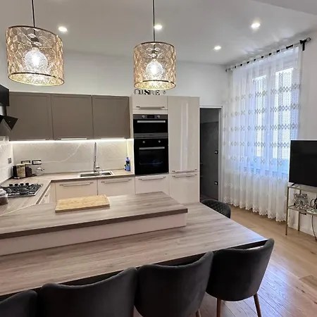 Come A Casa 아파트